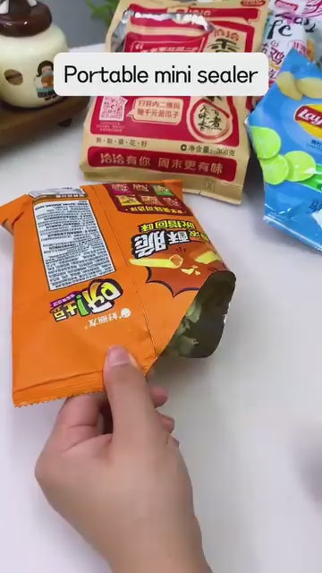 2-in-1 Portable Plastic Bag Sealing Machine | Mini Bag Sealer with Cutter & Magnet | Rechargeable Packet Sealer for Food, Chips, Snacks & Travel Use